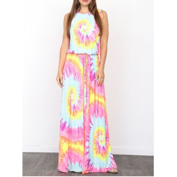 Plus Size Neon Pink Tie Dye Maxi Dress - Picture 5 of 6